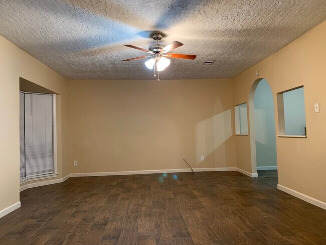 Building Photo - 3740 Quitman St