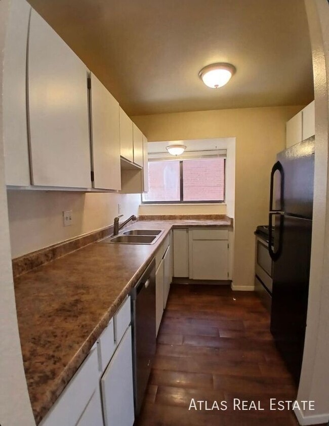 Foto del edificio - 1075 Holli Springs Ln