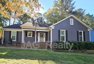 Building Photo - 4323 Chadwell Ln