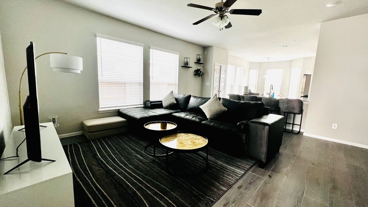 Primary Photo - 24319 Wild Bramble Ln