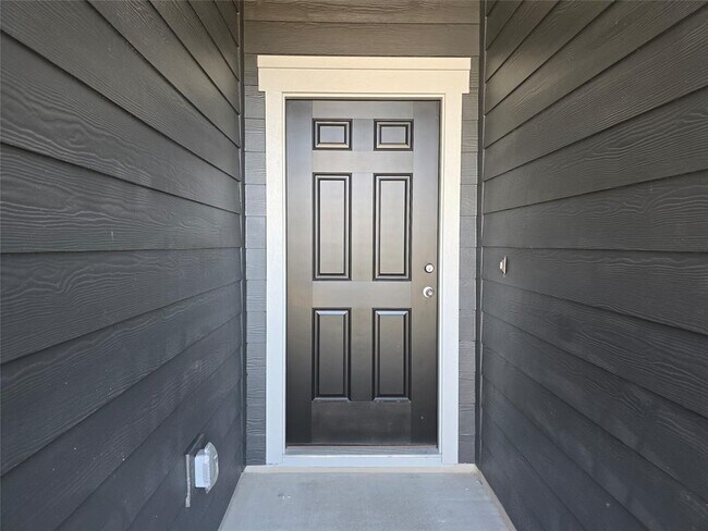 Foto del edificio - 100 Fox Hvn Rd