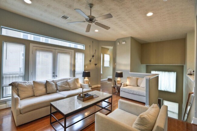 Foto del edificio - 1315 Birdsall St