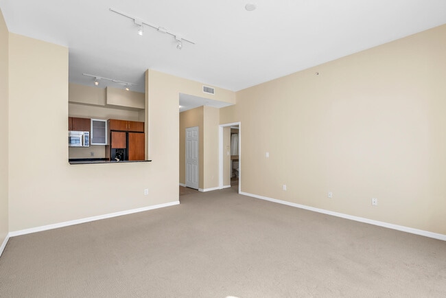 Building Photo - 233 S Federal Hwy