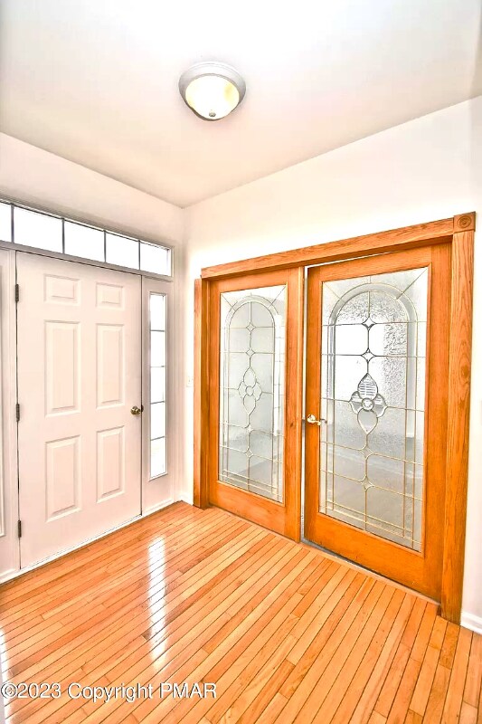 Foto del edificio - 106 Bethpage Terrace