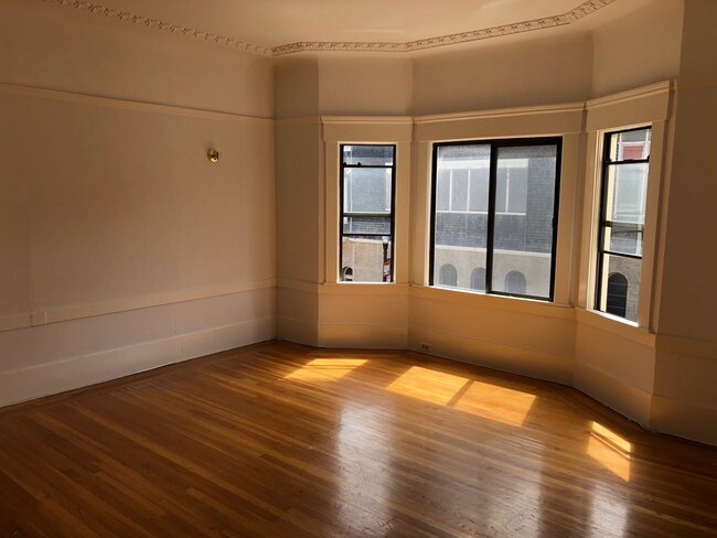 Building Photo - 1 bedroom in San Francisco CA 94110