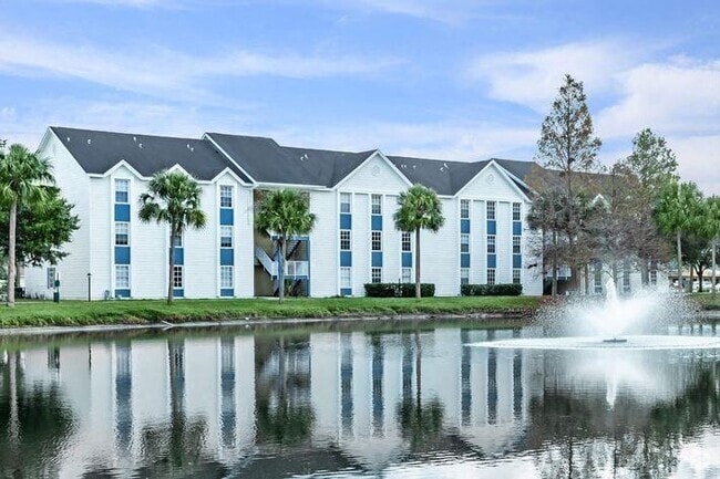 Building Photo - Summer Lake Villas, LLC