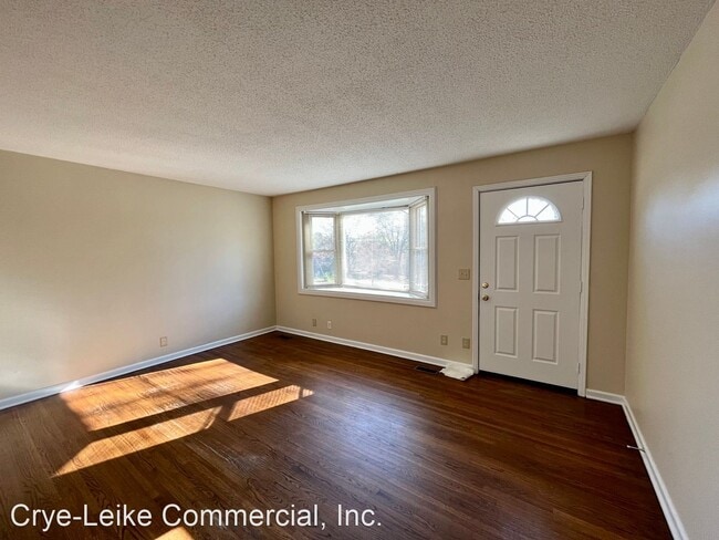 Building Photo - 3 br, 2 bath House - 111 Joy Drive
