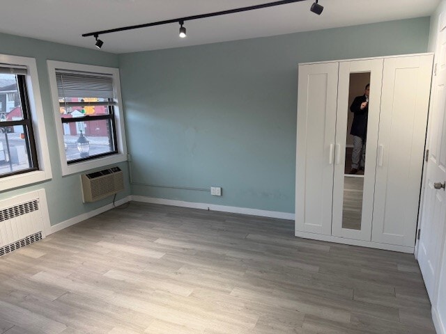 Building Photo - 305 Boulevard