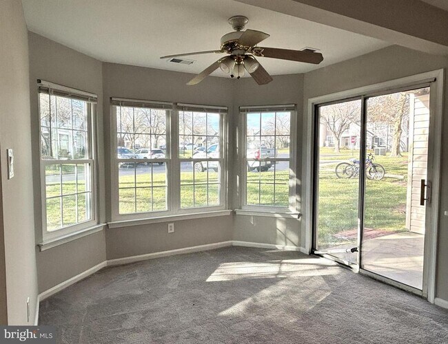 Fotografía del edificio - 1507 Bennett Pl