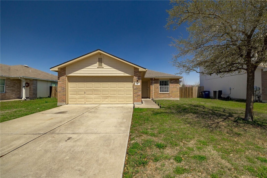302 Sylvan St, Hutto, TX 78634 House for Rent in Hutto, TX