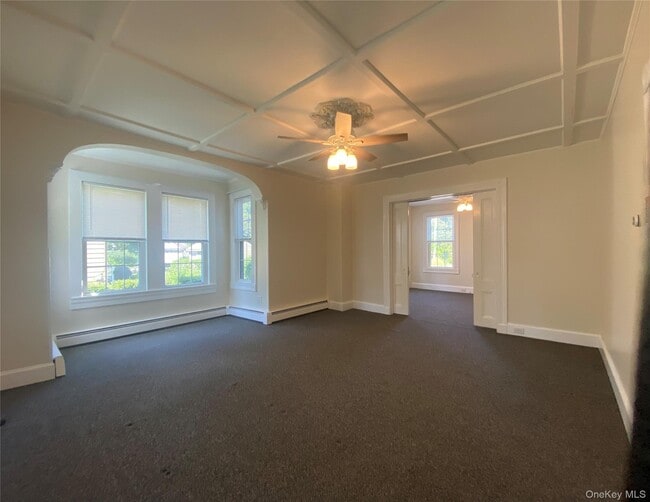 Building Photo - 245 Scudder Ave