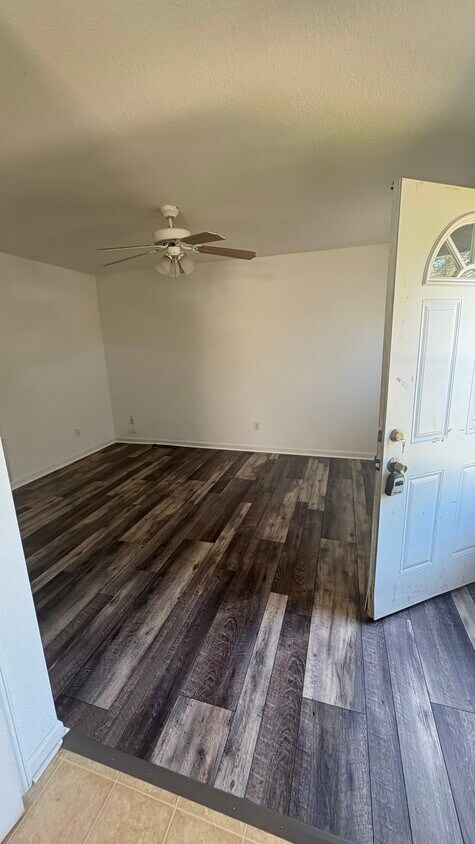 Foto principal - 1012 Woodward Ave