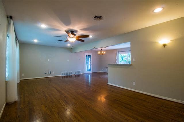 Building Photo - 3120 Covert Ave