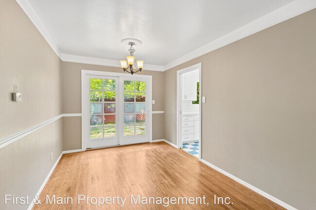 Foto del edificio - 3 br, 2 bath House - 2059 Lernhart Street