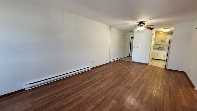 Foto del edificio - A quaint (2) Bed, (1) Bath unit with mountain views!