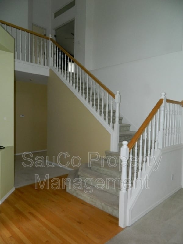 Foto del edificio - 15392 NW Dane Ln
