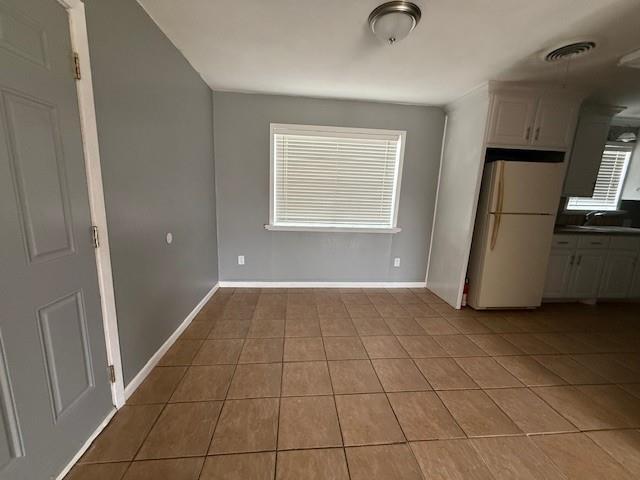 Building Photo - 2710 S 39th St