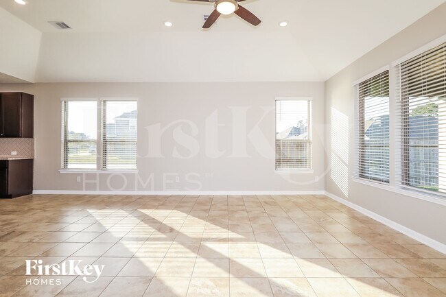 Foto del edificio - 8757 Ute Creek Ln