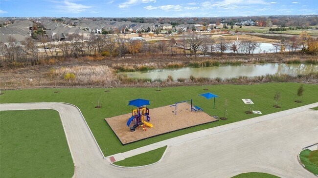 Foto del edificio - 4413 Cave Spgs St