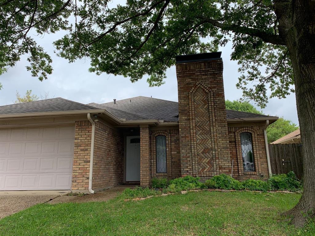 Primary Photo - 2714 Laurel Oaks Dr