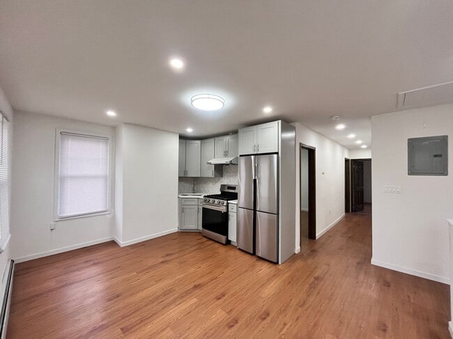 Building Photo - 64-03 Perry Ave