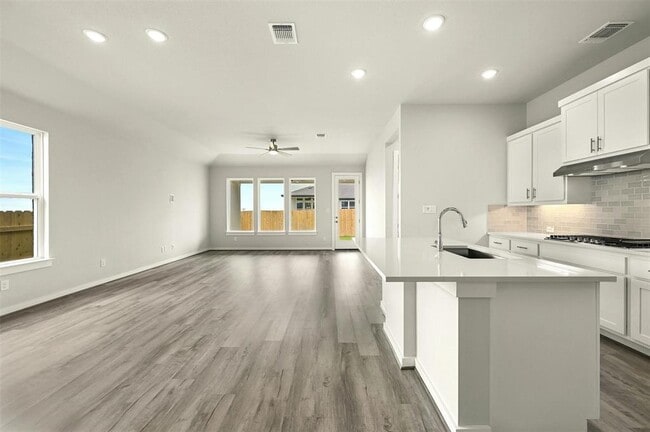 Building Photo - 4304 Contrail Ln