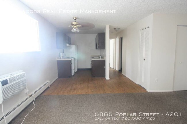 Building Photo - 5885 Poplar St