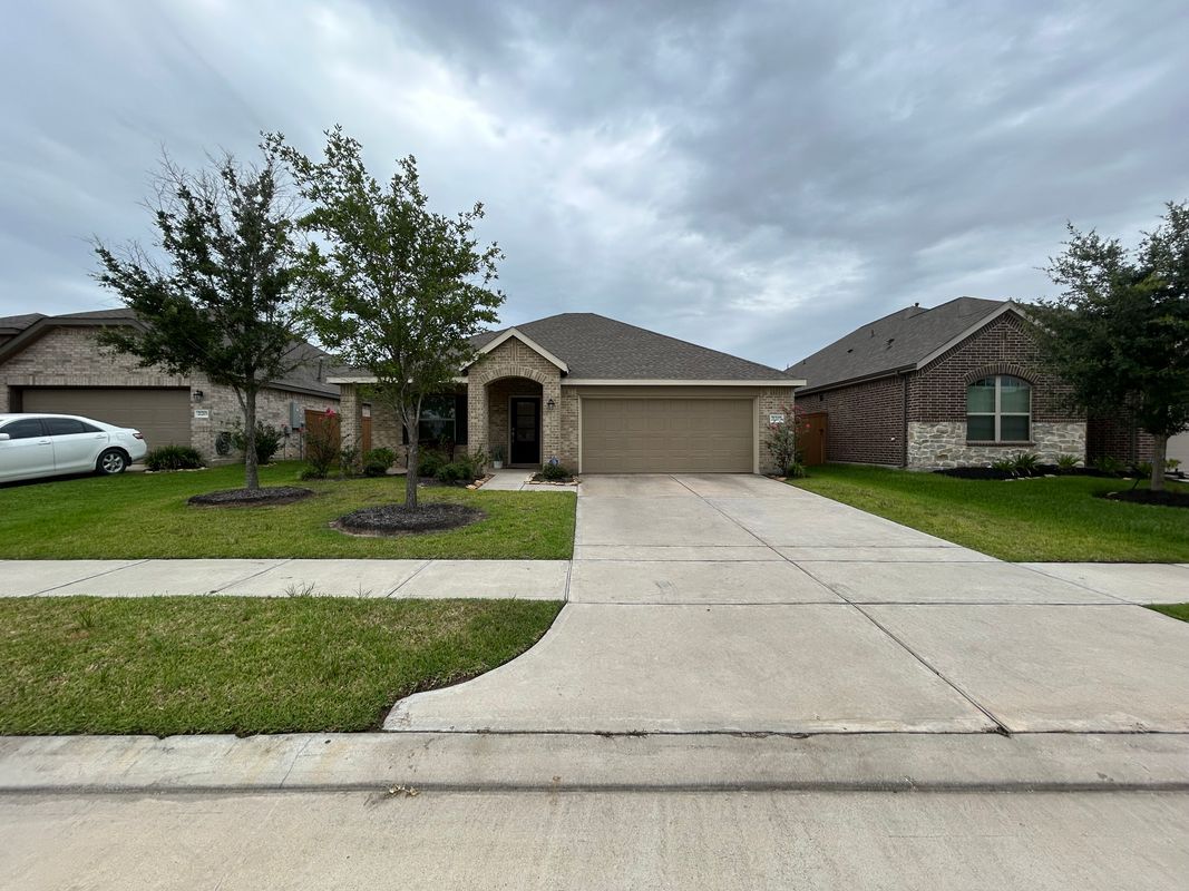 Foto principal - 21207 Bering Reach Dr
