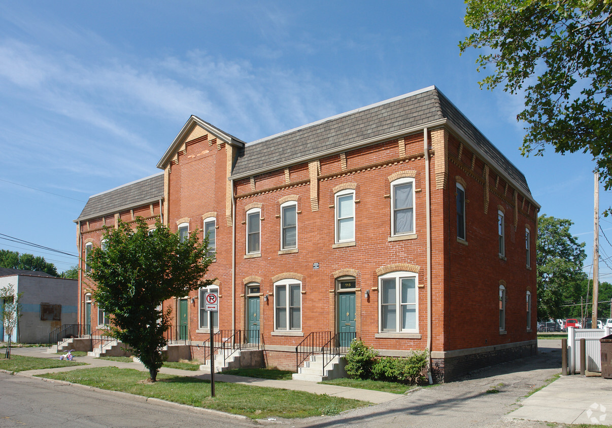 Building Photo - 115-123 Mcdowell St