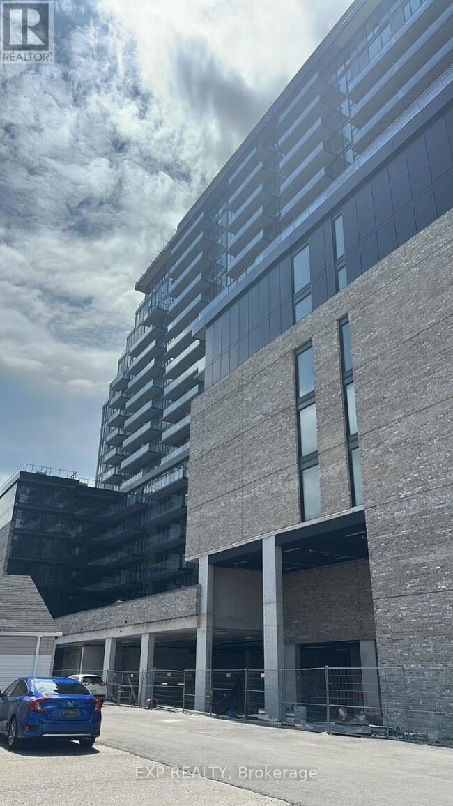 Building Photo - 3009-3009 Novar Rd