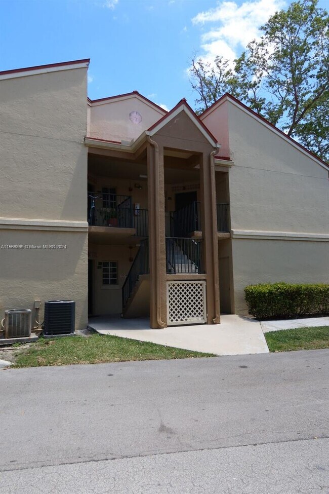 Building Photo - 18340 NW 68th Ave