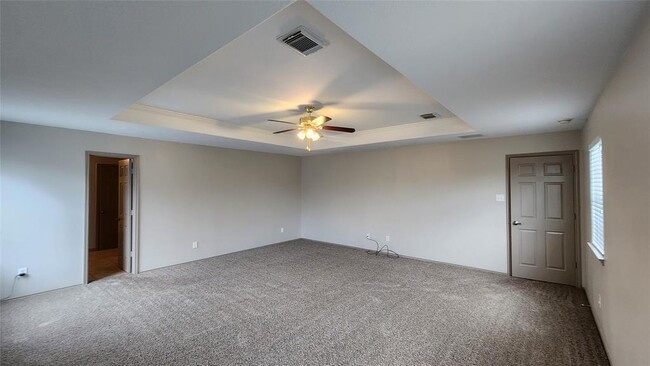 Building Photo - 19135 Prairie Bluff Dr
