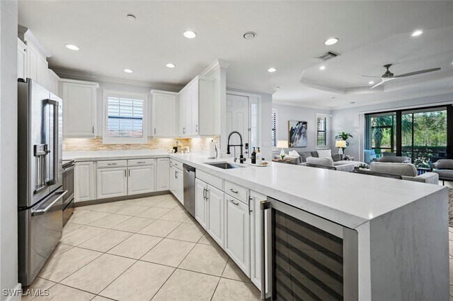 Building Photo - 8777 Bellano Ct