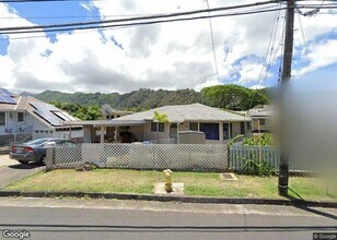 Building Photo - 2429 Liliha St