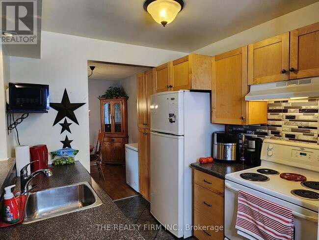 Photo du bâtiment - 735 Deveron Crescent