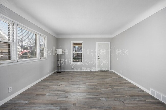 Foto del edificio - 1635 Cleveland Ave SW