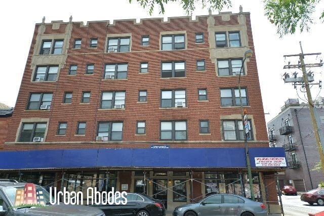 Building Photo - 737 W Belmont Ave