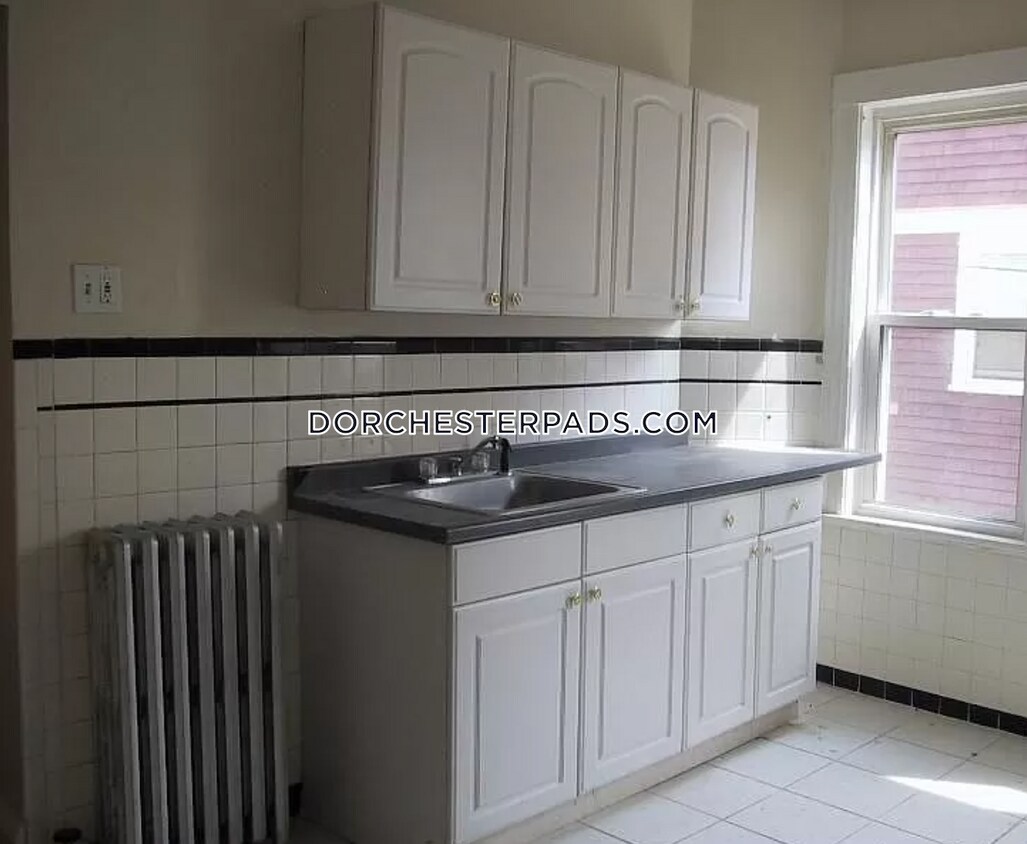 41 Stratton St Unit 2, Boston, MA 02124 Apartment for Rent in Boston