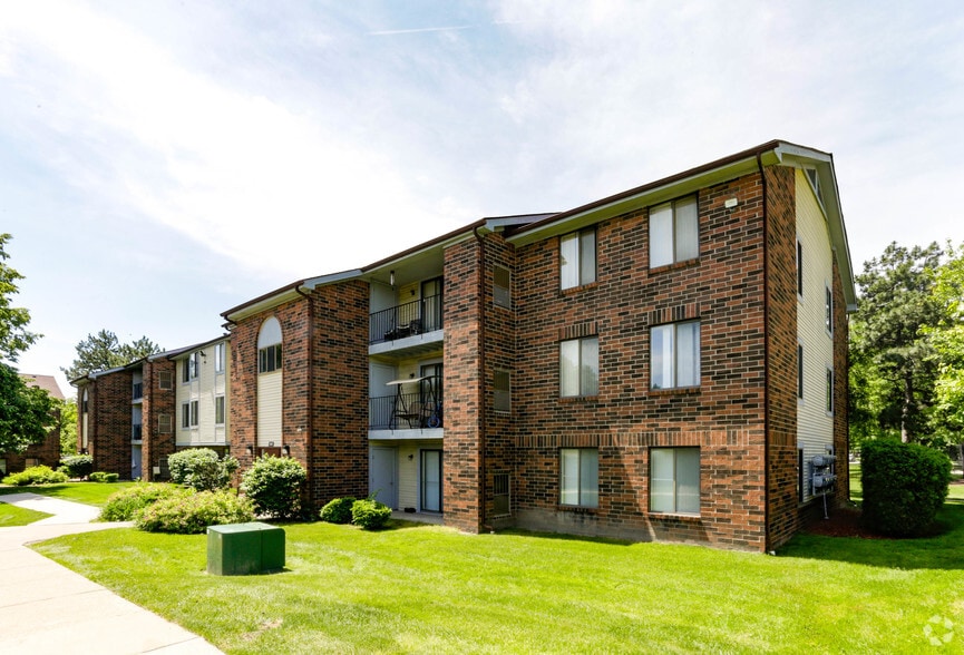 Regency Place - 1941 Chene Ct Detroit, MI 48207 | Apartments.com