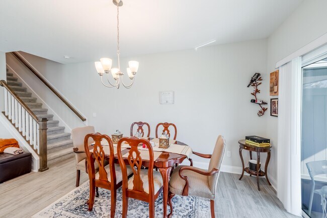 Foto del edificio - 14065 Sterely Ct S