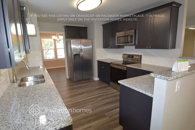 Building Photo - 3632 Cashew Dr