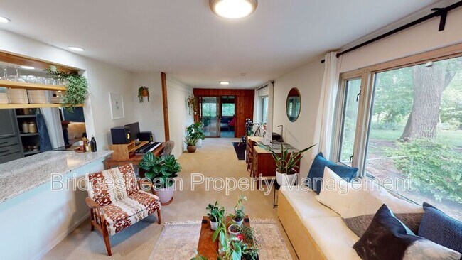 Foto del edificio - 2125 Belloak Dr