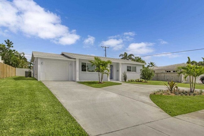Building Photo - 405 Flotilla Rd
