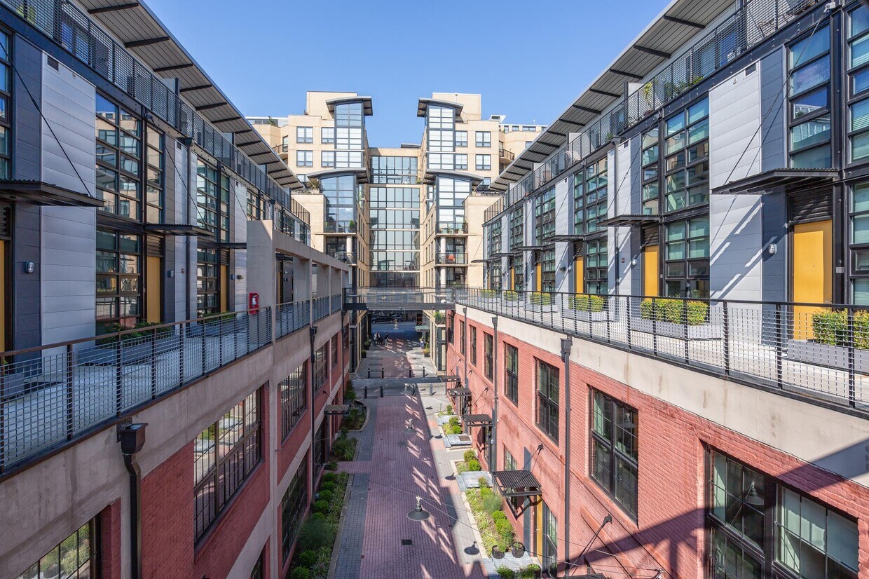 Photo - 2125 14th St NW (Washington, DC)