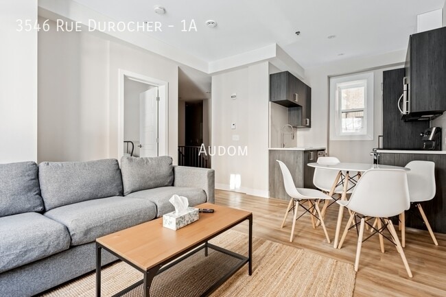 Building Photo - 3546 Rue Durocher