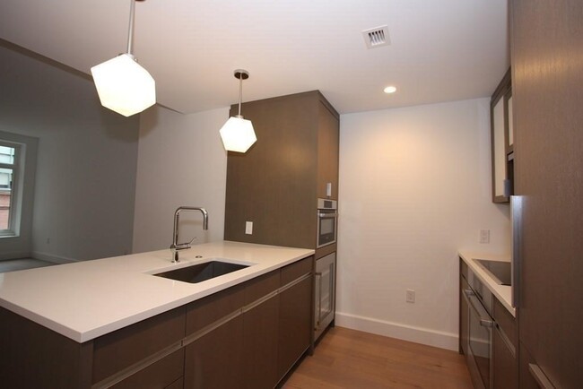 Foto del edificio - 100 Lovejoy Wharf