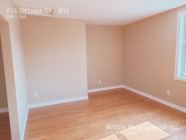Photo du bâtiment - COZY 2 BED/ 1BATH - IN WALKERVILLE - PLUS ...