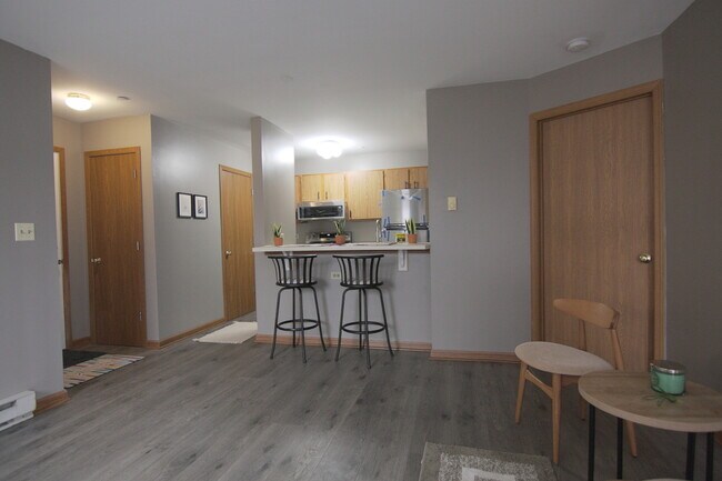 Foto del edificio - 1375 Cunat Ct