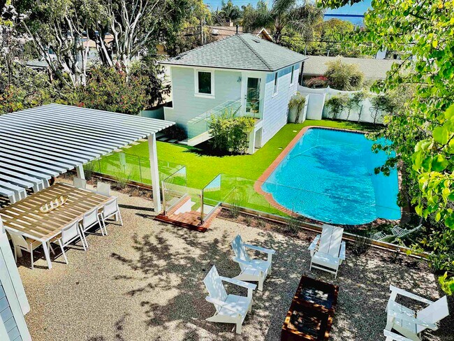 Foto del edificio - 255 B Ave