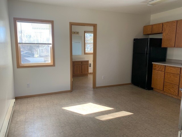 Dining/kitchen - 105 1st St SW